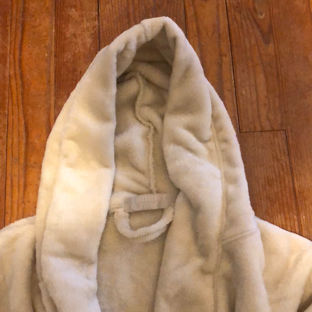 FFF Summer & Rose Cozy Robe - Picture 8 of 8